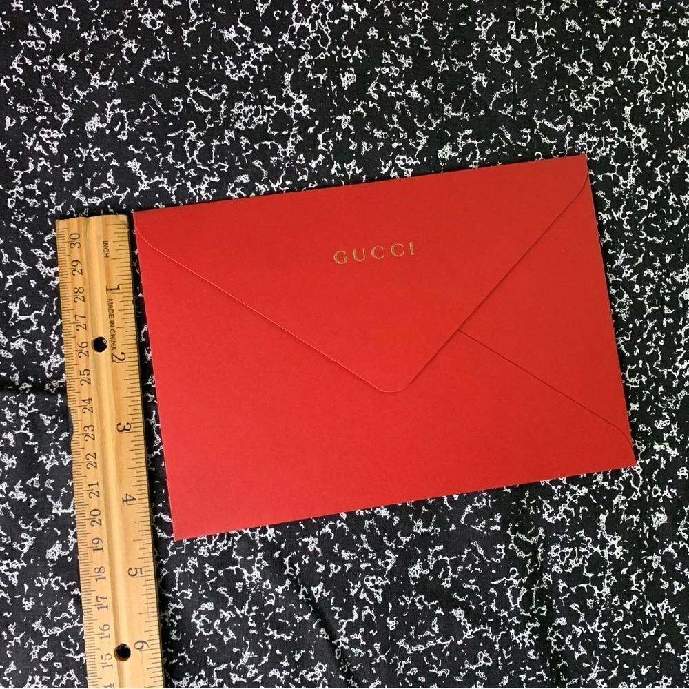 Red Gucci Envelopes 50 - Picture 4 of 6